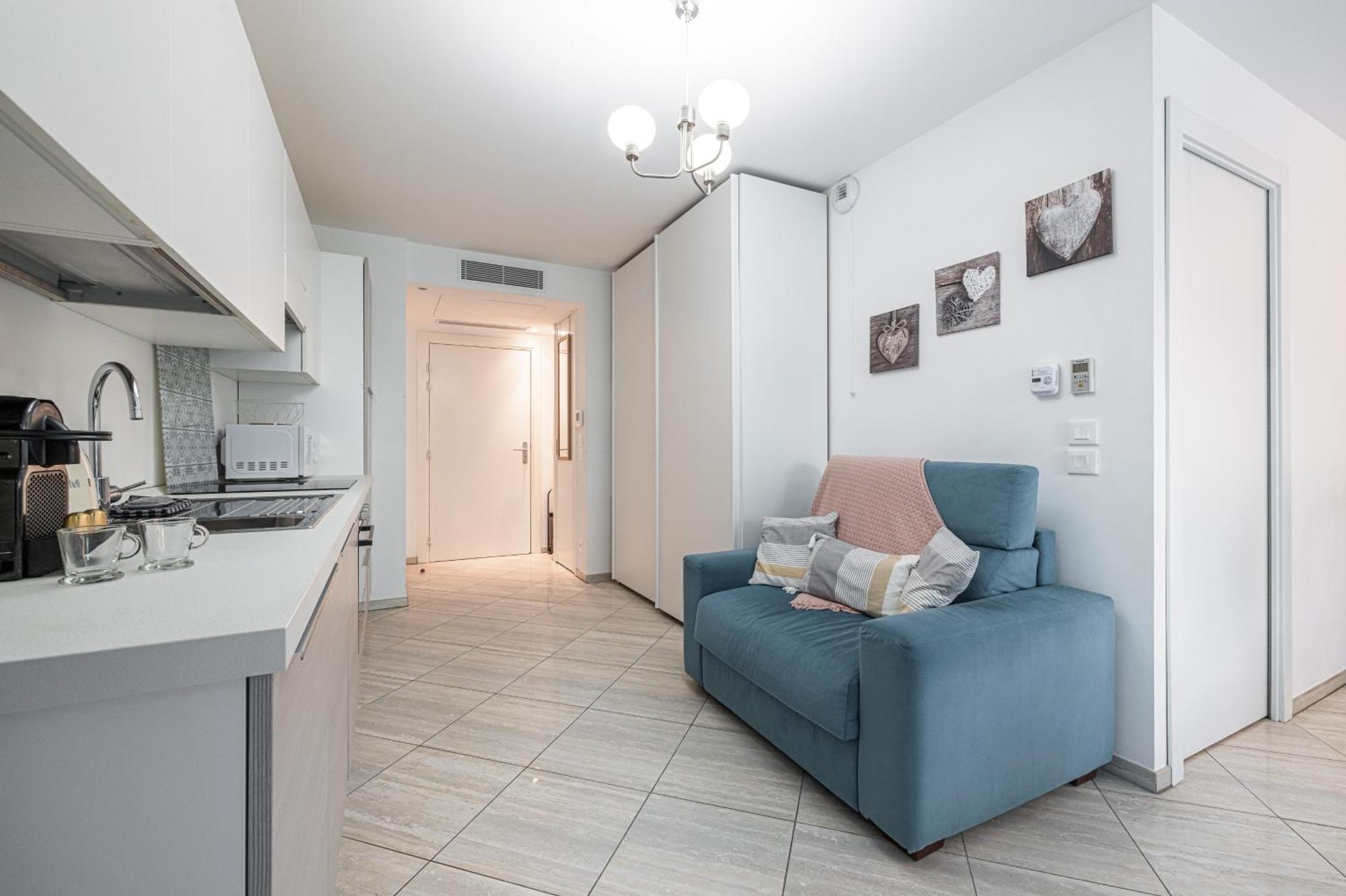 Studio Centre Terrasse Climatisation 50M Plage Menton Exterior photo
